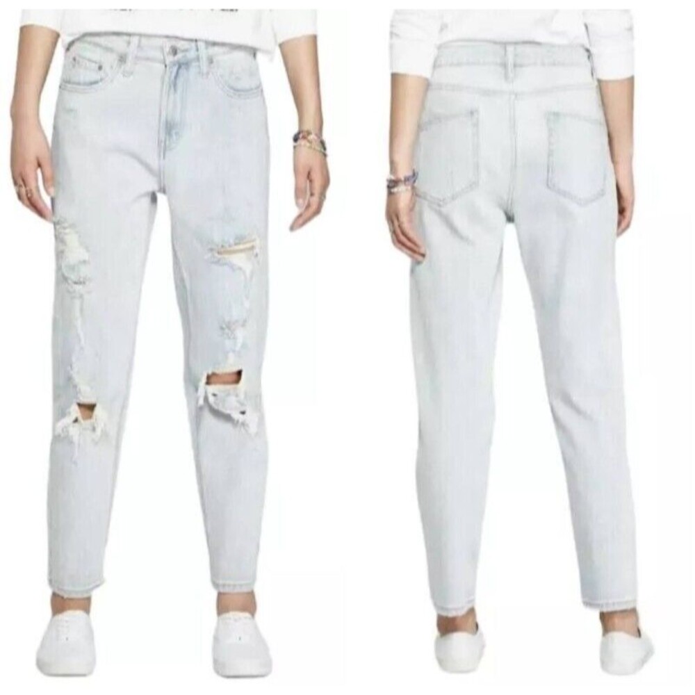 Wild Fable Highest Rise Mom Jeans  Size 2  Light Distressed Denim  80s 90s